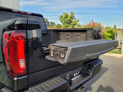 Used 2024 GMC Sierra 1500 AT4X AWD/4WD image 26