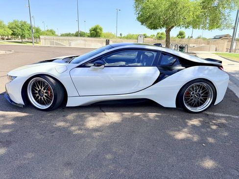 Used 2016 BMW i8 AWD/4WD image 8