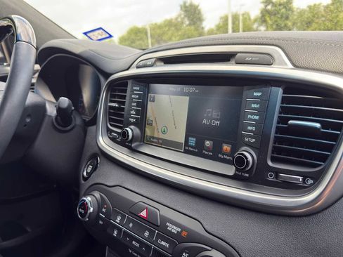 Used 2018 Kia Sorento SX AWD/4WD image 31