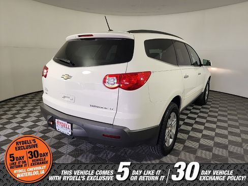 Used 2010 Chevrolet Traverse LT w/ Personal Connectivity Package image 10