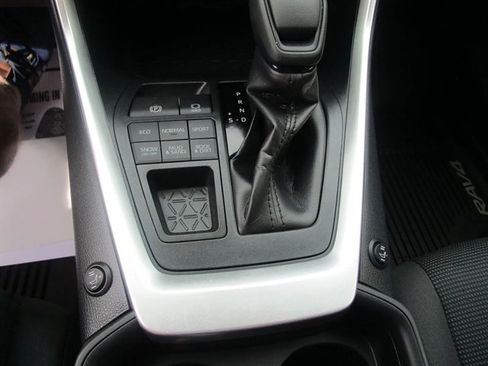 Used 2019 Toyota RAV4 LE w/ All Weather Liner Package image 21