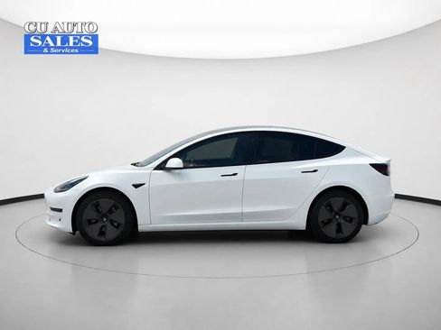 Used 2021 Tesla Model 3 Standard Range Plus RWD image 4
