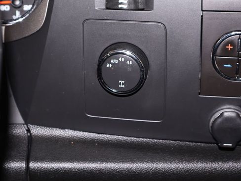 Used 2011 Chevrolet Silverado 1500 LT w/ All-Star Edition AWD/4WD image 21