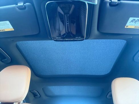 New 2026 Mercedes-Benz E 350 4MATIC Sedan image 14