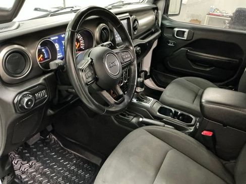 Used 2020 Jeep Wrangler Unlimited Sport S AWD/4WD image 16
