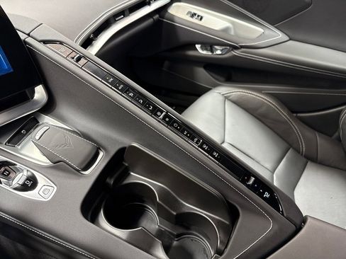 Used 2024 Chevrolet Corvette Stingray Coupe w/ Z51 Performance Package image 30