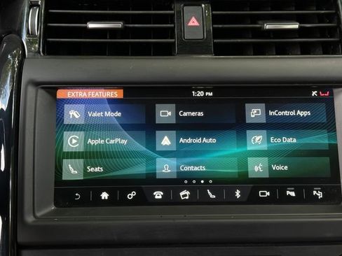 Used 2020 Land Rover Discovery SE image 23