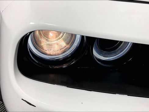 Used 2022 Dodge Challenger R/T RWD image 36
