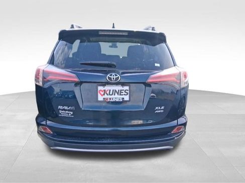 Used 2018 Toyota RAV4 XLE image 13