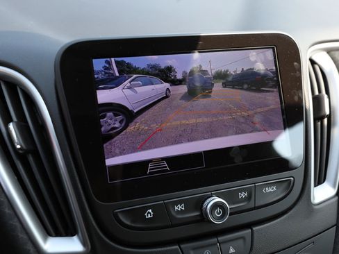 Used 2023 Chevrolet Malibu LS w/ Driver Confidence Package FWD image 19