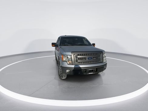 Used 2014 Ford F150 XLT w/ Equipment Group 302A Luxury image 4