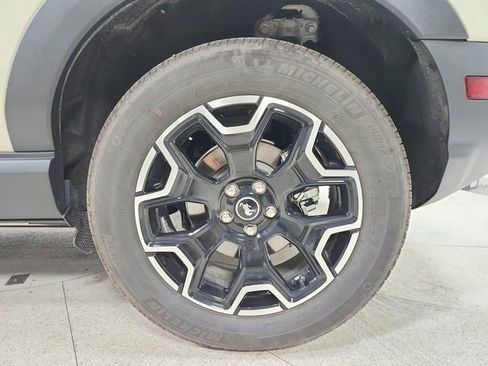 Used 2025 Ford Bronco Sport Outer Banks AWD/4WD image 46