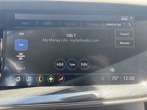 Used 2021 Buick Envision Essence w/ Sport Touring Package FWD image 14