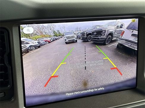 New 2025 Ford Bronco 4-Door image 25