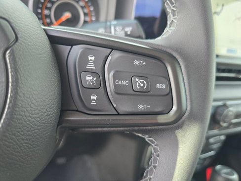 New 2025 Jeep Gladiator Sport image 29