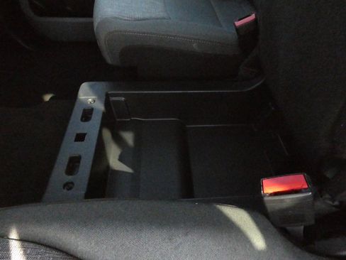 Used 2022 Ford F150 XLT image 31