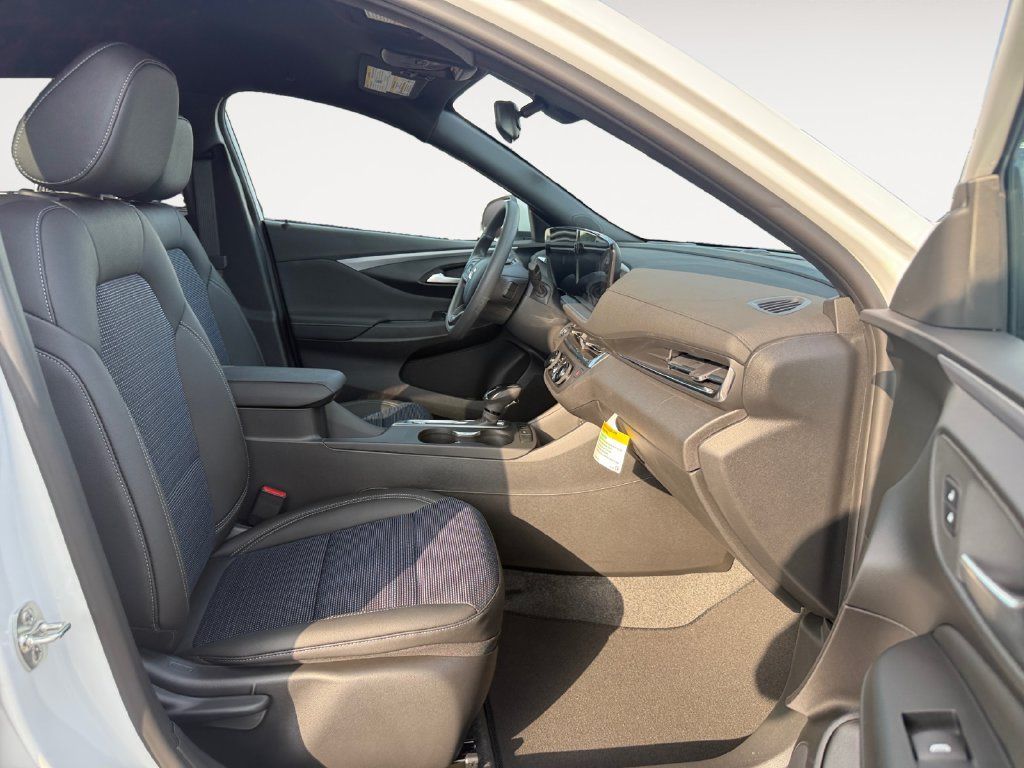 New 2026 Buick Envista Sport Touring FWD image 15