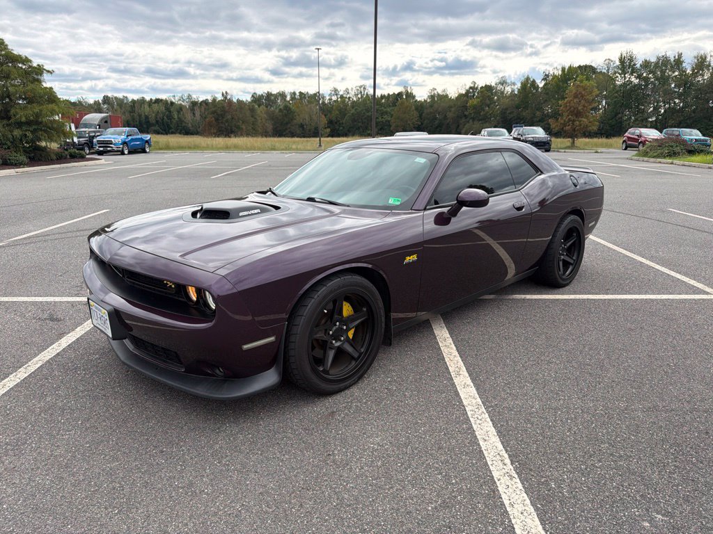 Used 2021 Dodge Challenger R/T w/ Shaker Package RWD image 3