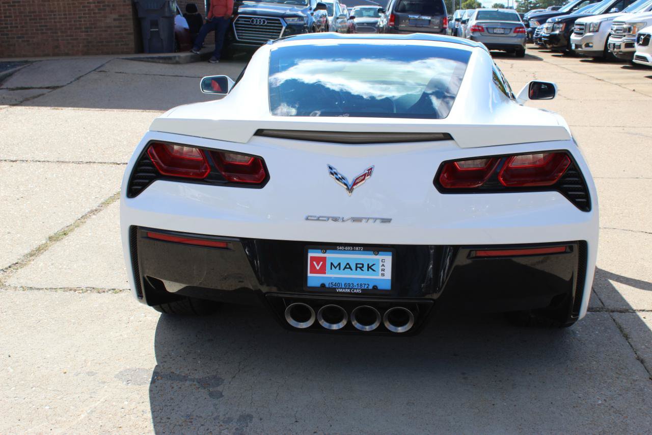 Used 2016 Chevrolet Corvette Stingray Coupe w/ 2LT Preferred Equipment Group RWD image 5