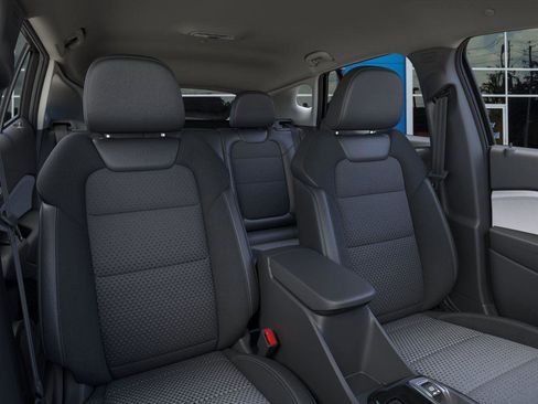 New 2026 Chevrolet Trax LT w/ Driver Confidence Package image 17