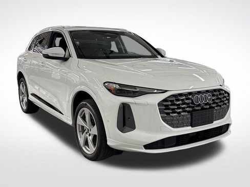 New 2025 Audi Q5 Premium Plus image 7