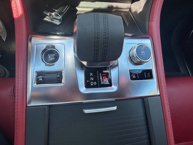 Certified 2023 Jaguar F-PACE R-Dynamic S AWD/4WD image 29