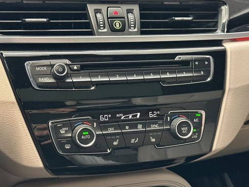 Used 2019 BMW X1 sDrive28i w/ Convenience Package FWD image 19