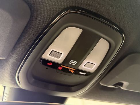 Used 2022 Polestar Polestar 2 AWD/4WD image 19