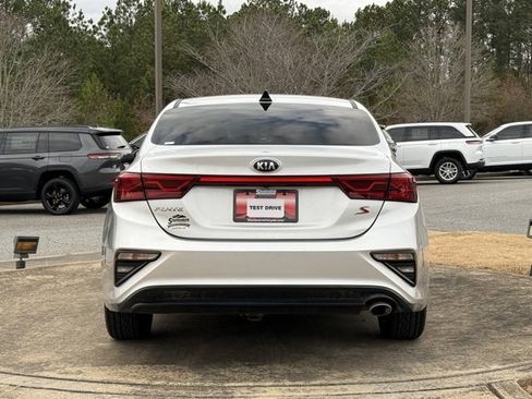 Used 2019 Kia Forte S w/ S Premium Package image 6