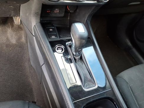 Used 2023 Nissan Kicks SV image 16