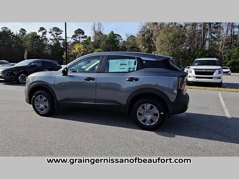 New 2026 Nissan Kicks S FWD image 27