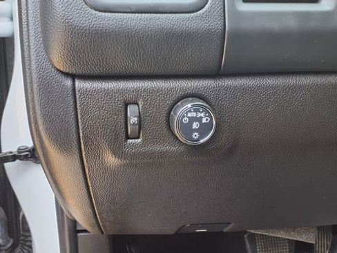 Used 2022 Chevrolet Colorado LT w/ LT Convenience Package RWD image 19