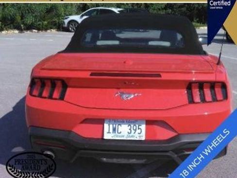 Used 2024 Ford Mustang Premium RWD image 10