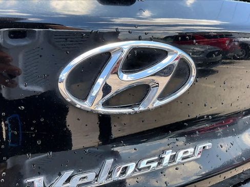 Used 2019 Hyundai Veloster Turbo FWD image 30