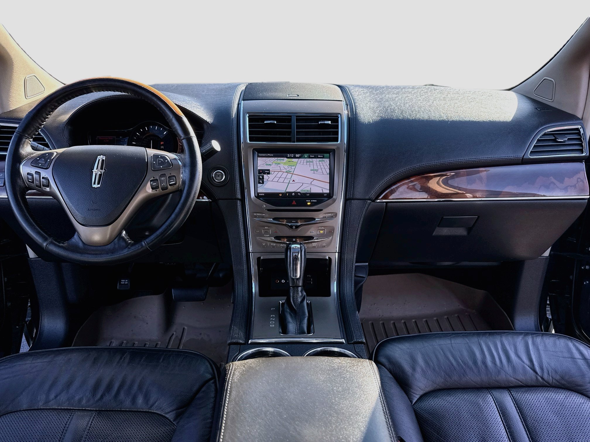 Used 2013 Lincoln MKX AWD image 14