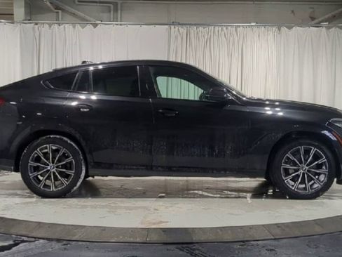 Used 2023 BMW X6 xDrive40i w/ M Sport Package image 11
