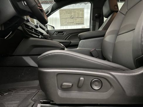 New 2026 Chevrolet Colorado Trail Boss AWD/4WD image 15