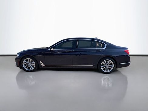 Used 2016 BMW 750i image 6