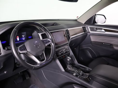 Used 2022 Volkswagen Atlas SE image 27
