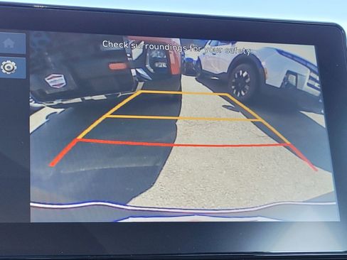 New 2025 Hyundai Venue SEL image 9