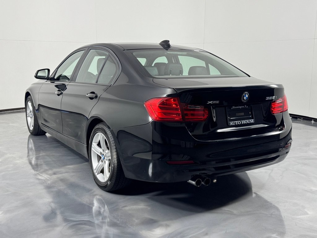 Used 2013 BMW 328i xDrive Sedan AWD/4WD image 7