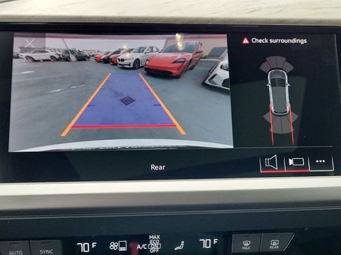 Used 2023 Audi Q4 e-tron Premium w/ Convenience Package image 24