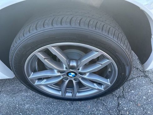 Used 2017 BMW X3 xDrive28i image 11