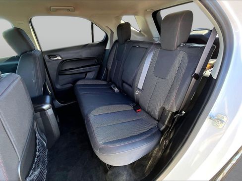 Used 2017 Chevrolet Equinox LS AWD/4WD image 24