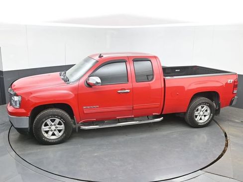 Used 2012 GMC Sierra 1500 SLE w/ Power Tech Package AWD/4WD image 32