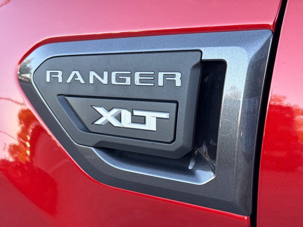 Used 2019 Ford Ranger XLT w/ Equipment Group 302A Luxury AWD/4WD image 4