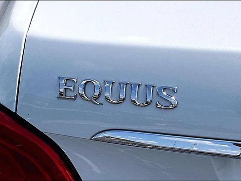 Used 2011 Hyundai Equus Ultimate RWD image 8