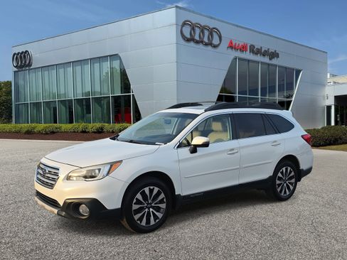 Used 2017 Subaru Outback 2.5i Limited w/ Popular Package #5 image 1