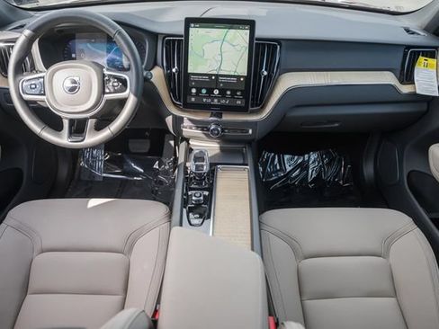 New 2026 Volvo XC60 B5 Plus w/ Protection Package Premier AWD/4WD image 21