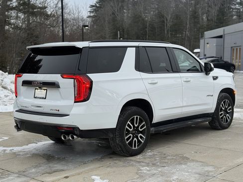 Used 2023 GMC Yukon AT4 image 9